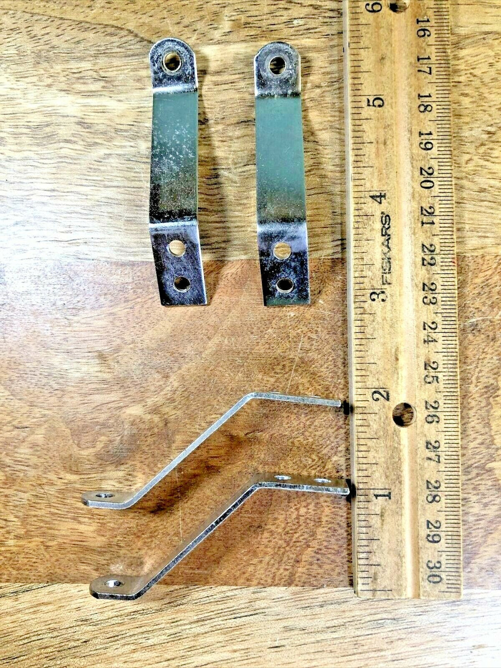 Clock Movement Mounting Feet (Clock Lot K6342)
