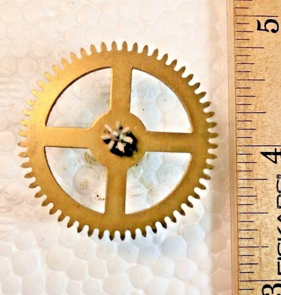 Old Urgos UW 7 Series Clock Movement Time Side 4th Wheel (K7499)