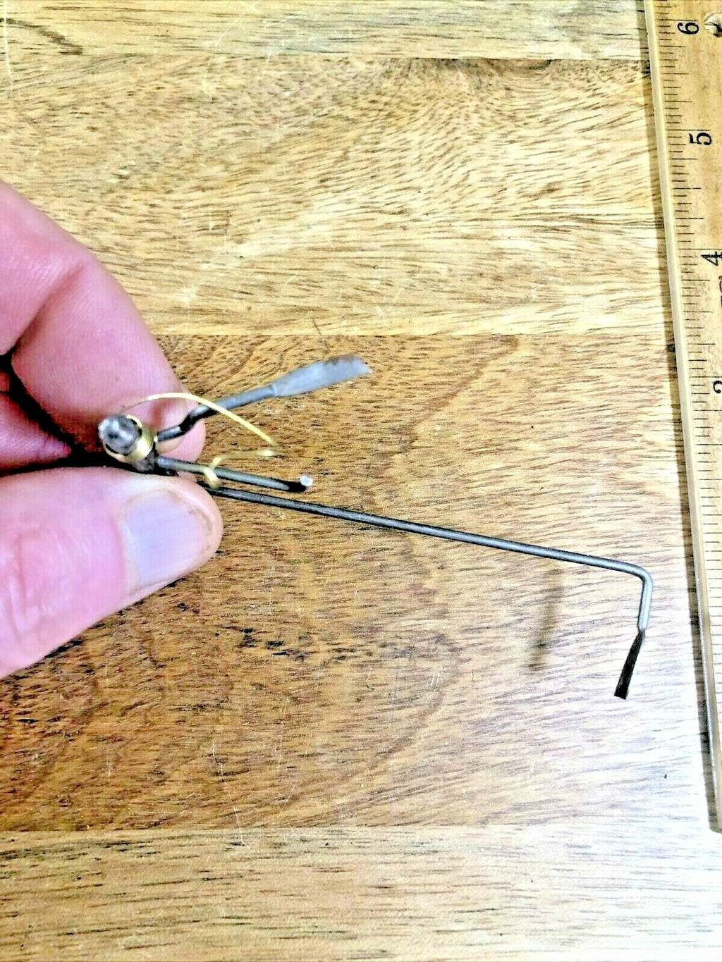 8 Day Clock Movement Count Wheel Lever Pivot is 1.54 Inches Long X .08" (K5520)