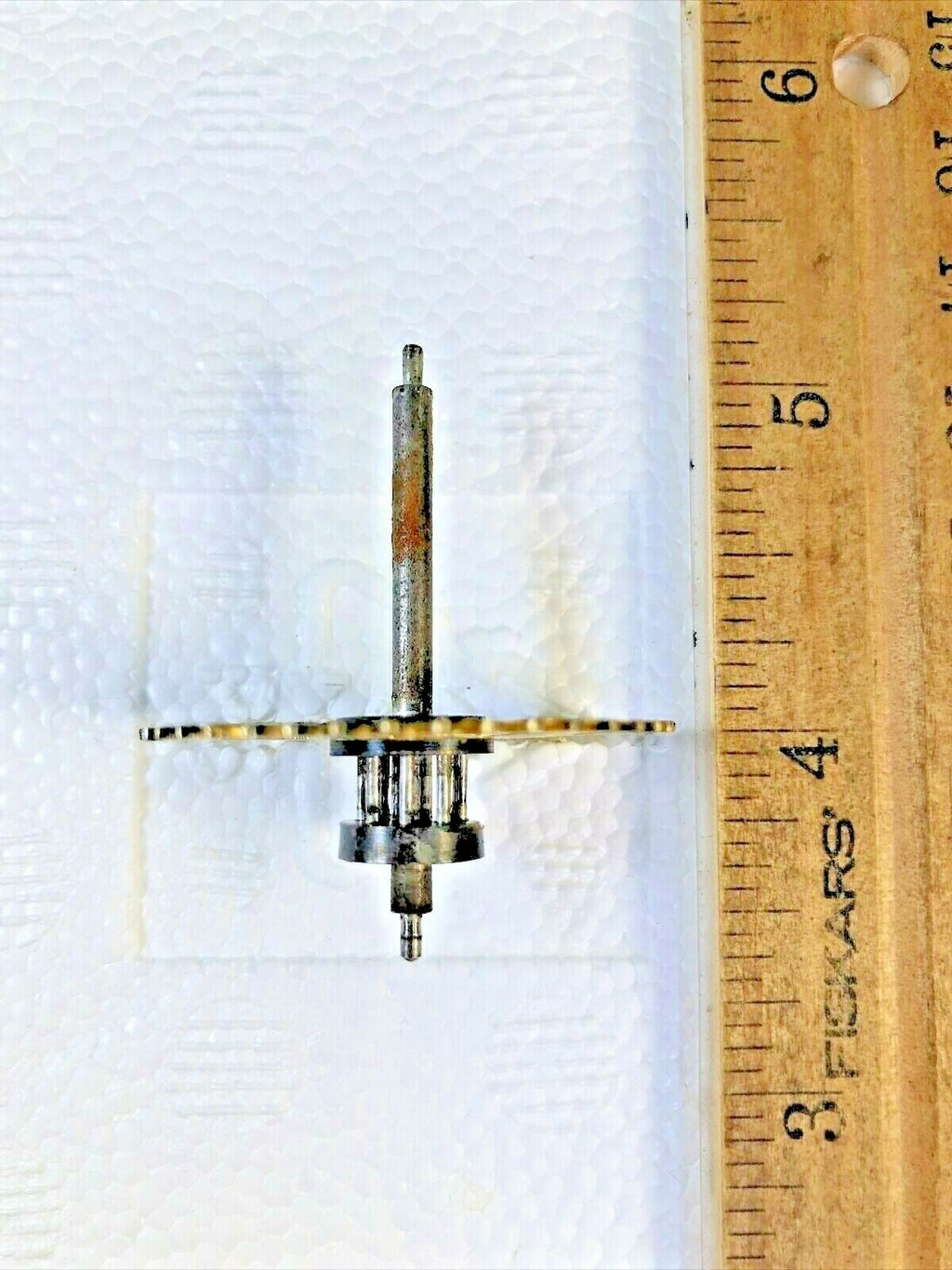 Made In Japan Clock Movement Time Side 3rd Wheel (See Pics to ID Mvmt) (K6386)