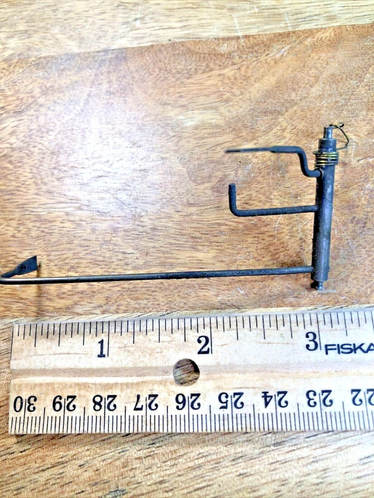 Seth Thomas 89D (Circa 1907) Clock Movement Count Wheel Lever   (K7560)
