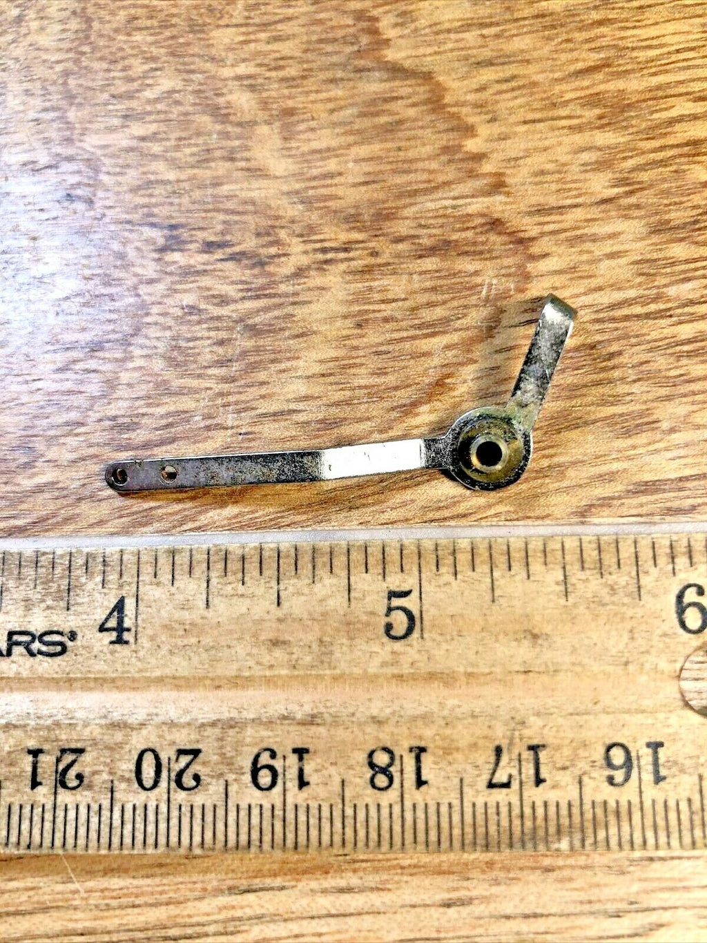 Seth Thomas A401-003 Clock Movement Strike Lever    (K5810)