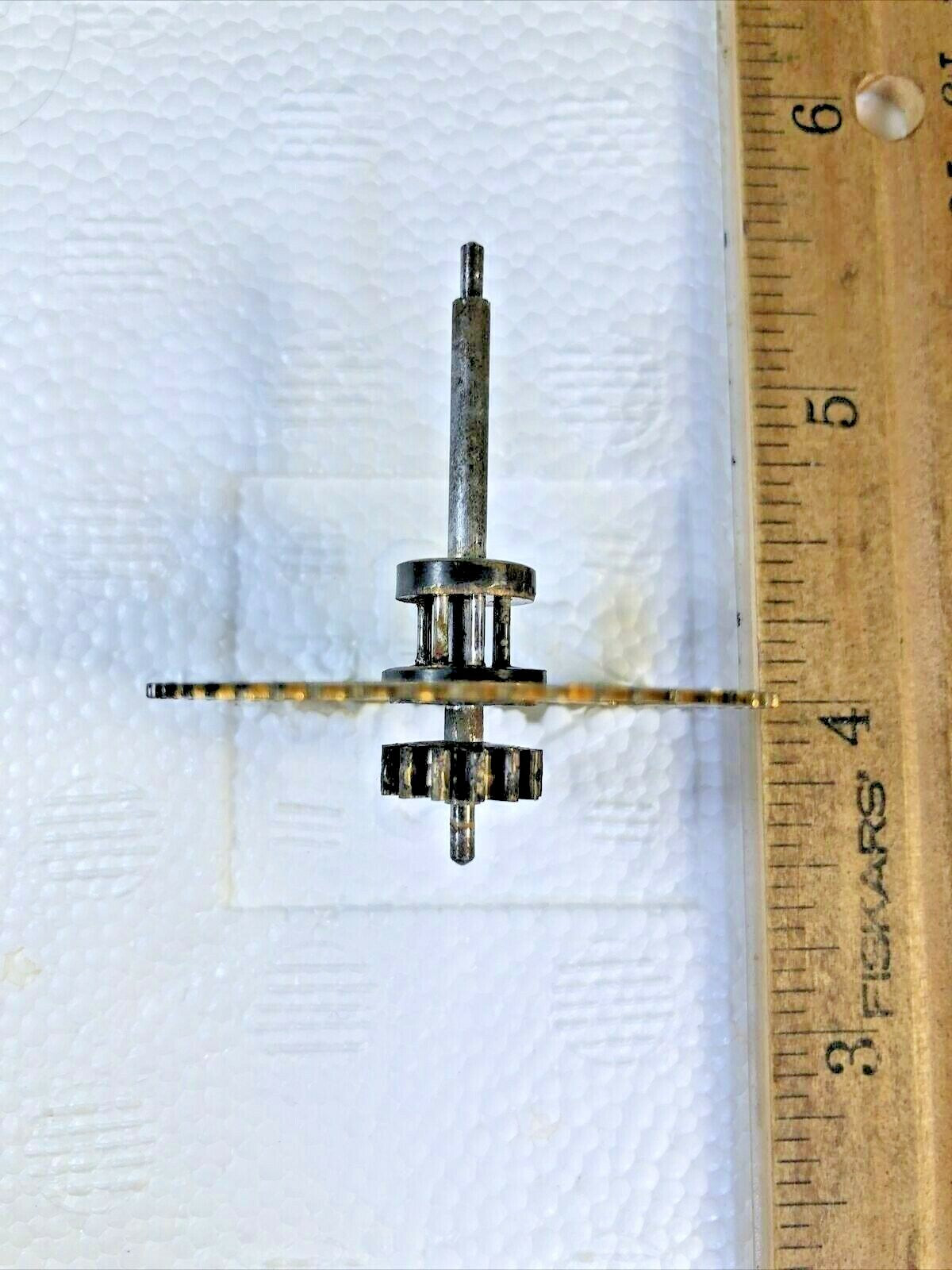 Made In Japan Clock Movement Strike Side 2nd Wheel (See Pics to ID Mvmt) (K6382)