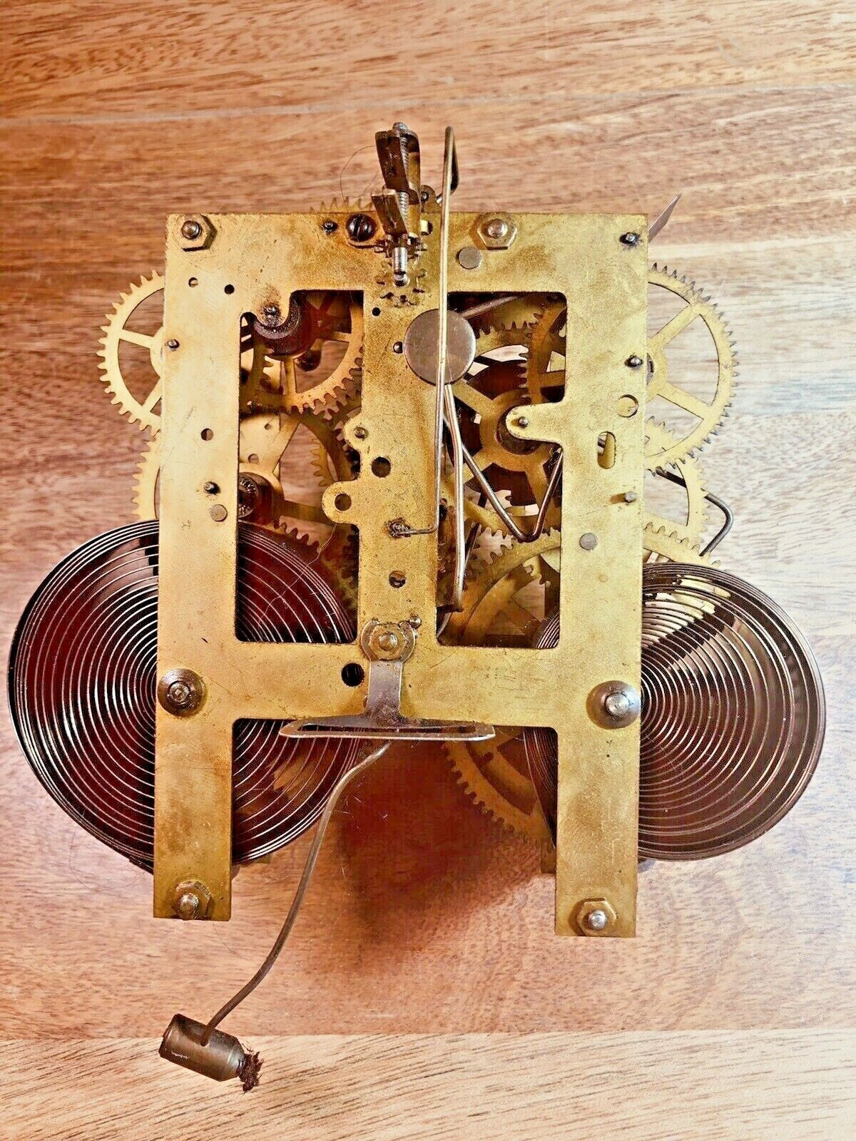 Old Sessions Clock Movement Time Side 3rd Wheel (See Pics To ID Movement)(K7772)
