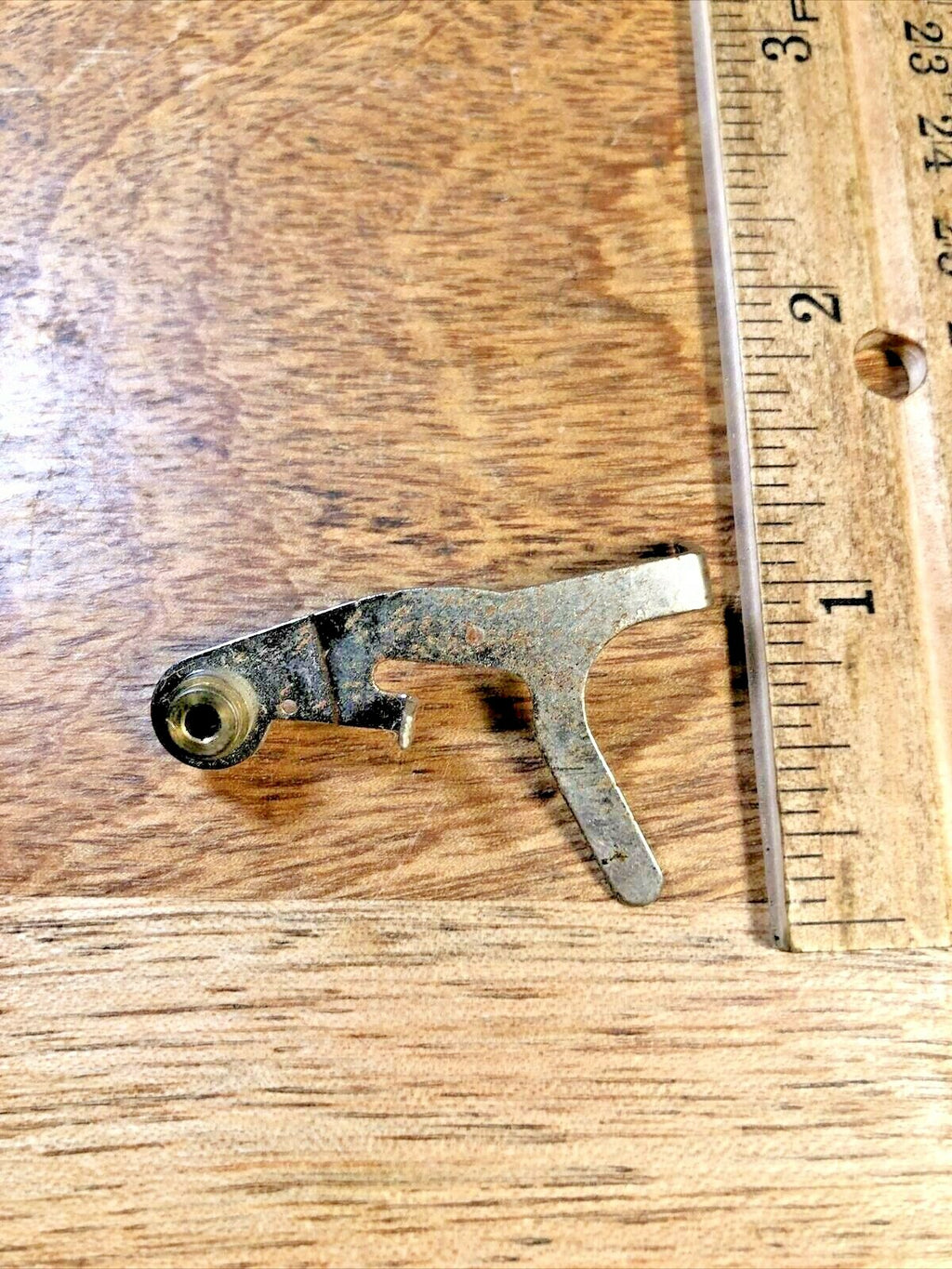 Seth Thomas A401-003 Clock Movement Rack Lever    (K5804)