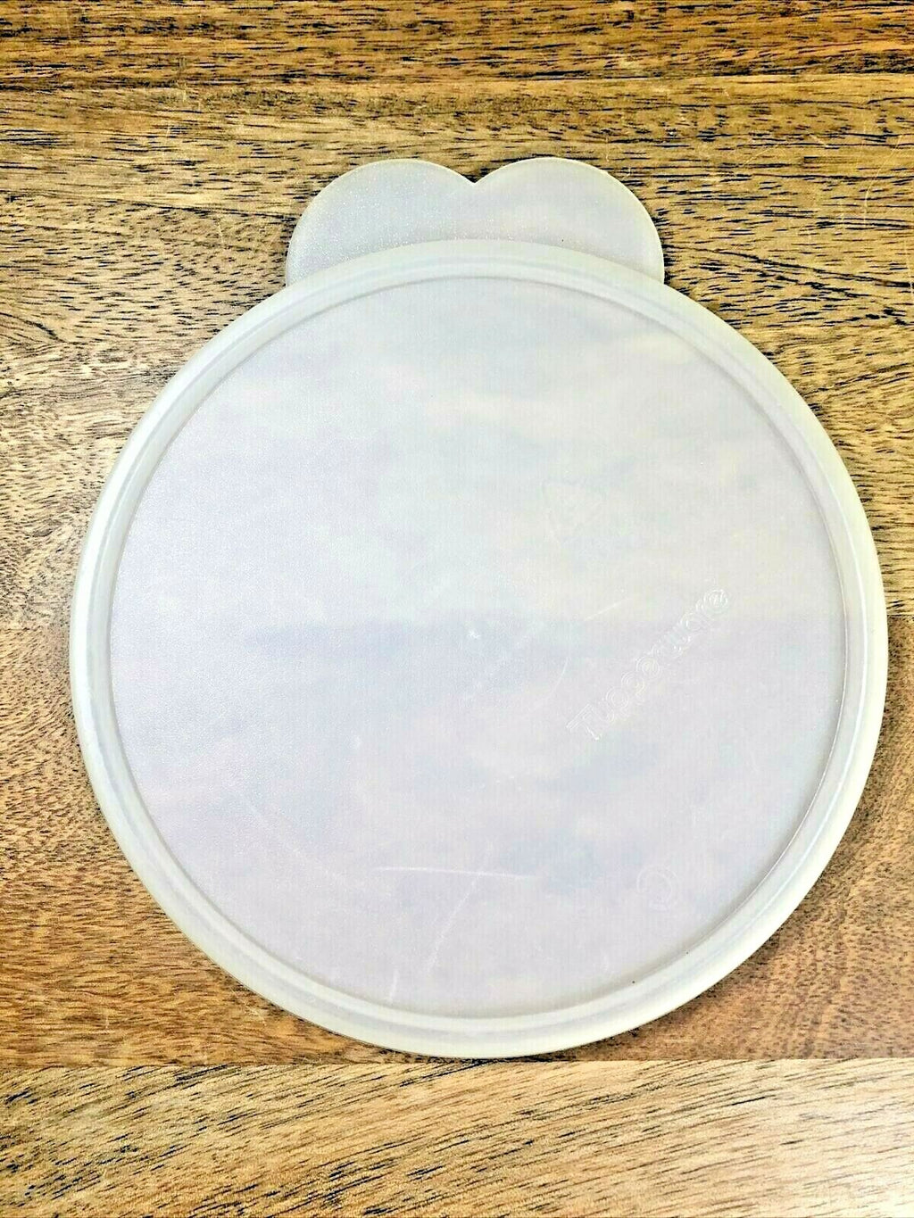 Vintage Tupperware Lid 6 3/8 Inch Diameter  (KK5117)