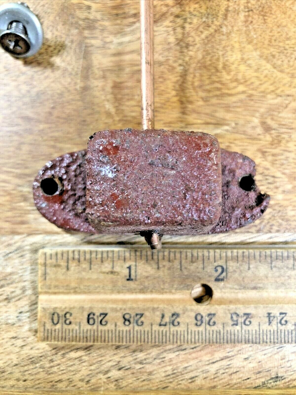 Old 2 Rod Clock Chimes 9 1/2 Inches Long    (LL5101)