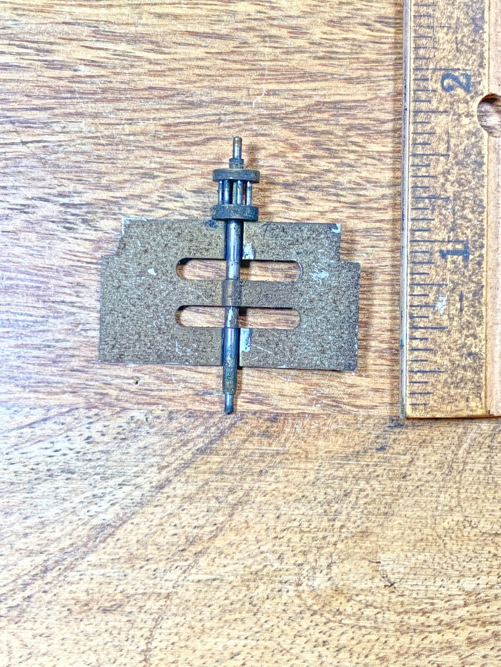 Ingraham (Stamped 12 33) Clock Movement Strike Side Fly Wheel     (KD2708)