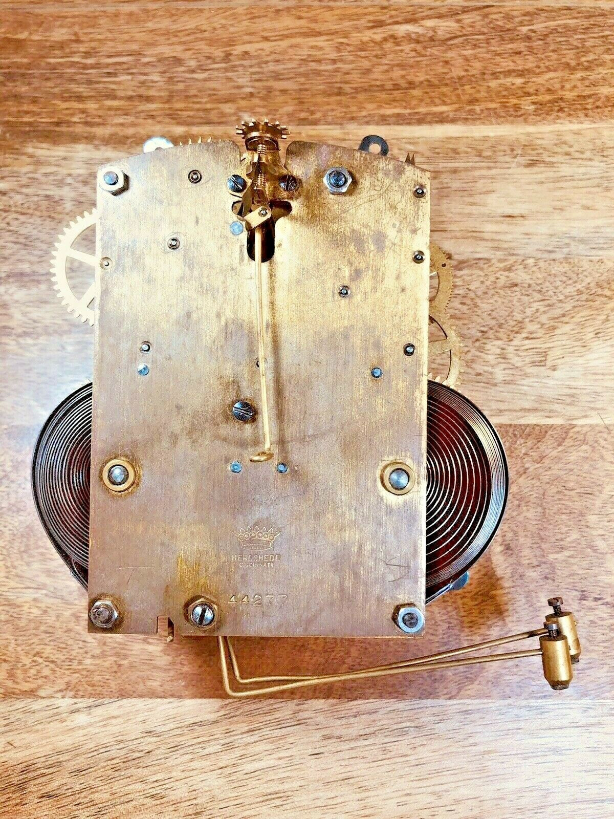Herschede Clock Movement Strike Side Fan (See Pics to ID Movement)    (K6960)