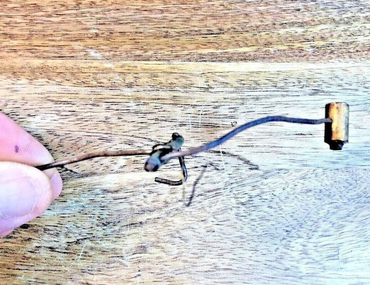 Gilbert Clock Movement (Stamped 1904) Gong Hammer (See Pics To ID)(K7357)
