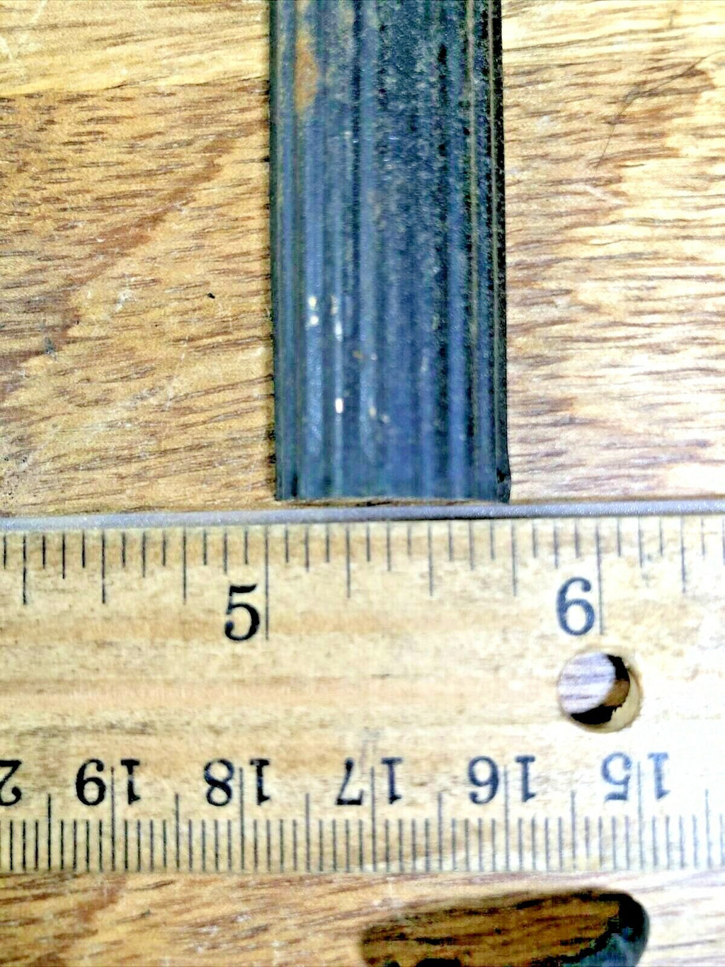 Old  5 3/16 Inch Tall Mantel Clock Column (K5291)