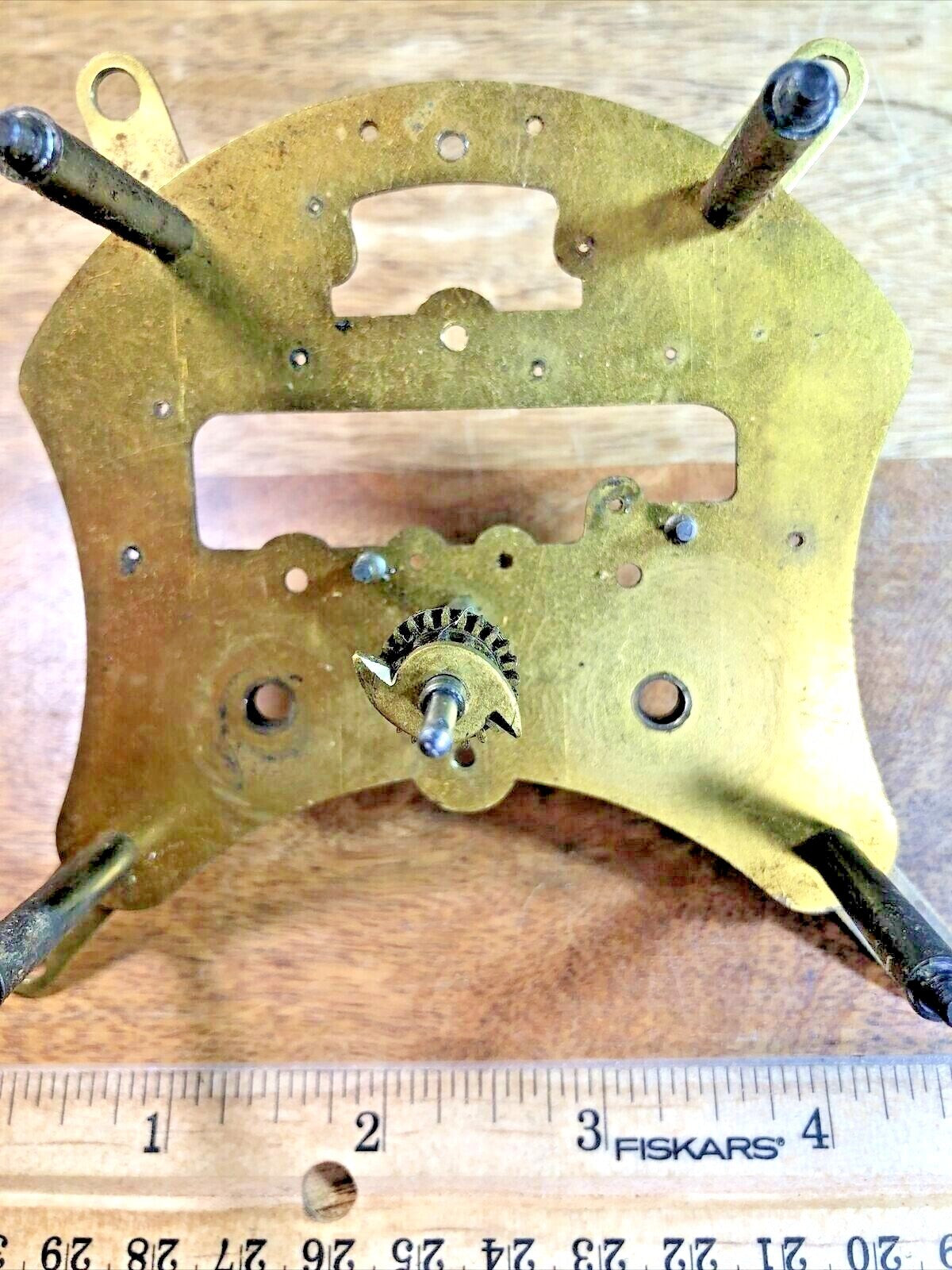 Waterbury "Marvel" Clock Movement Front Plate (Pivots Look Good)    (K7660)