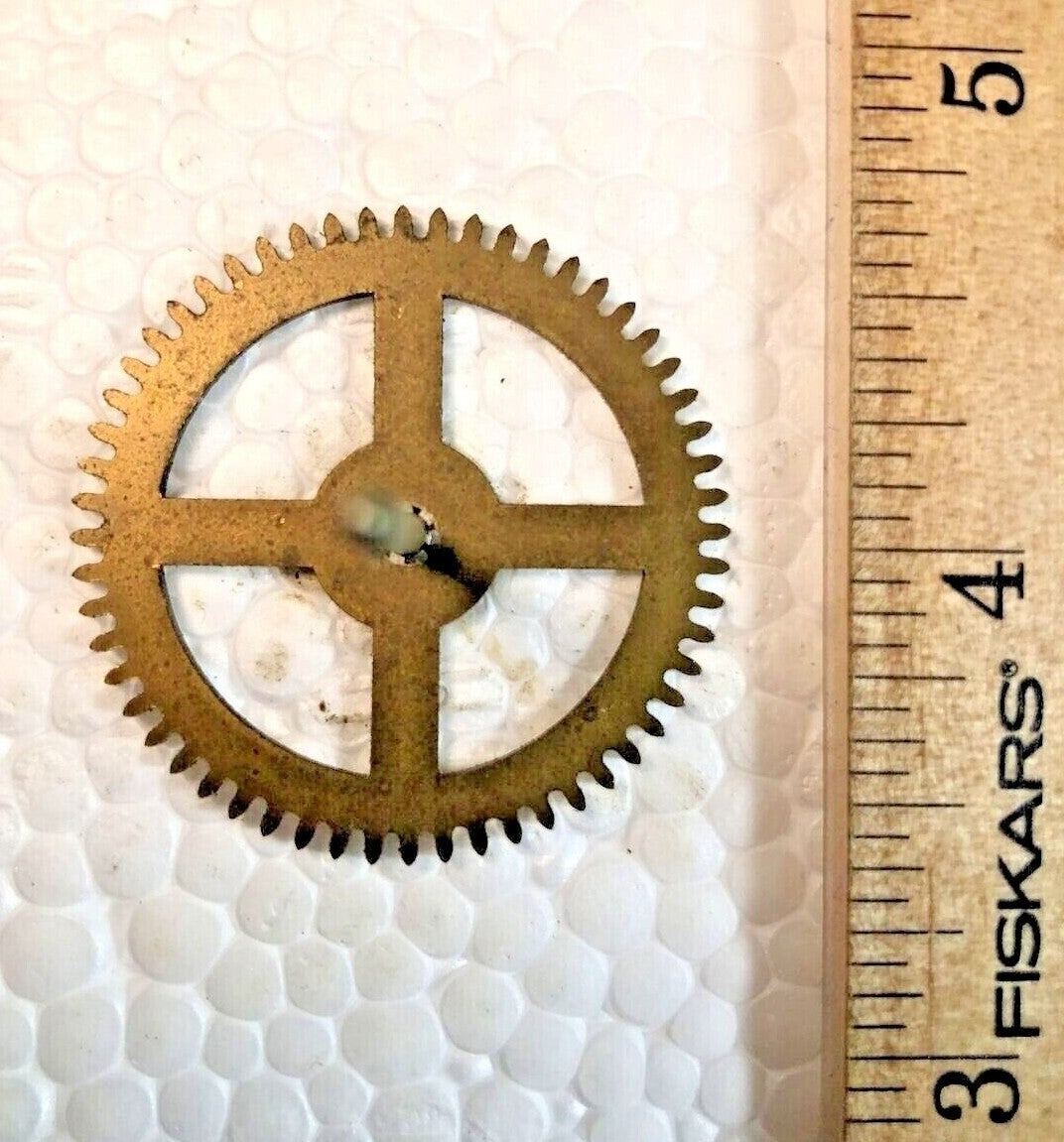 Old Urgos UW 7 Series Clock Movement Time Side 4th Wheel (K7499)