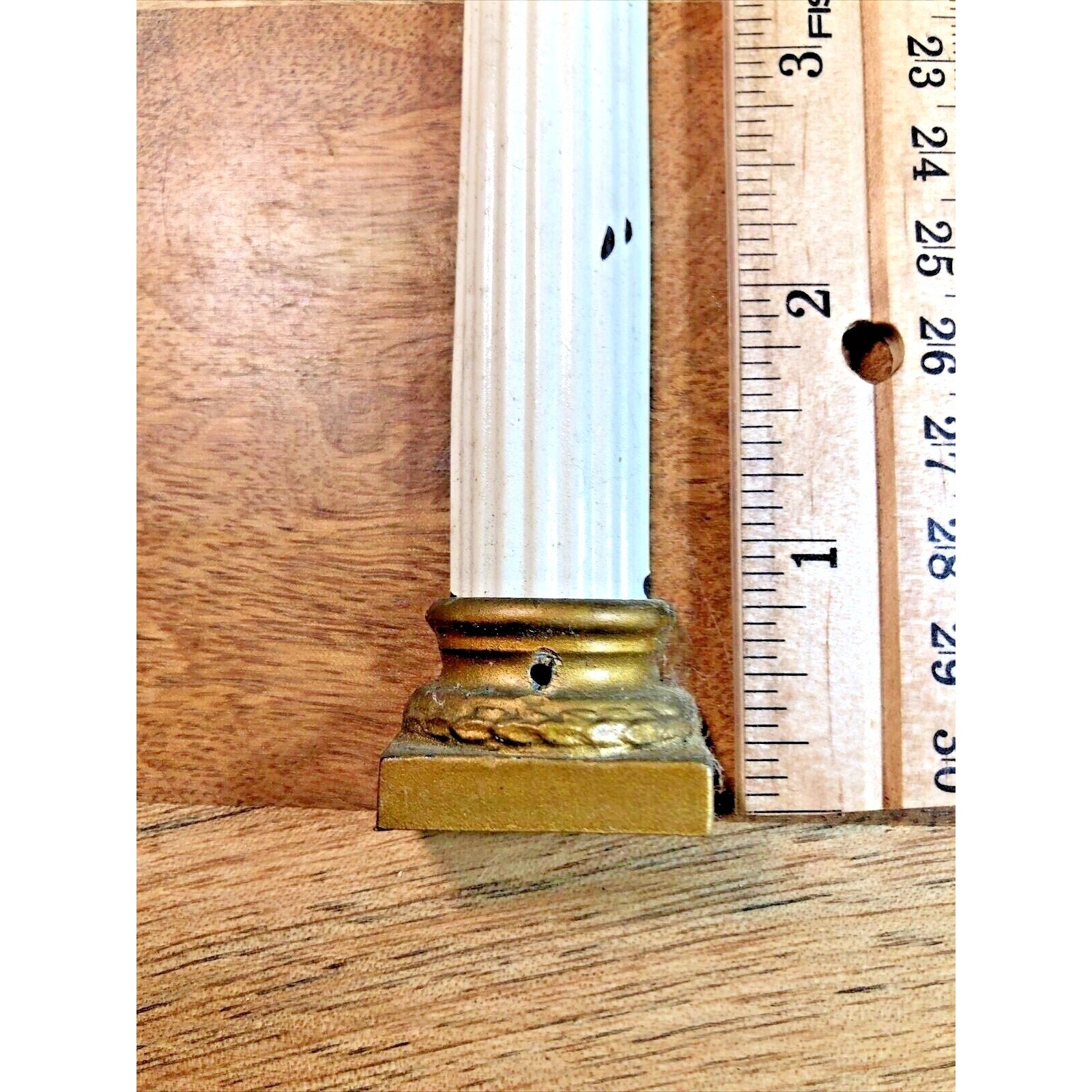 Old Black Mantel Clock Column 5 1/2 Inches Tall (K7371)