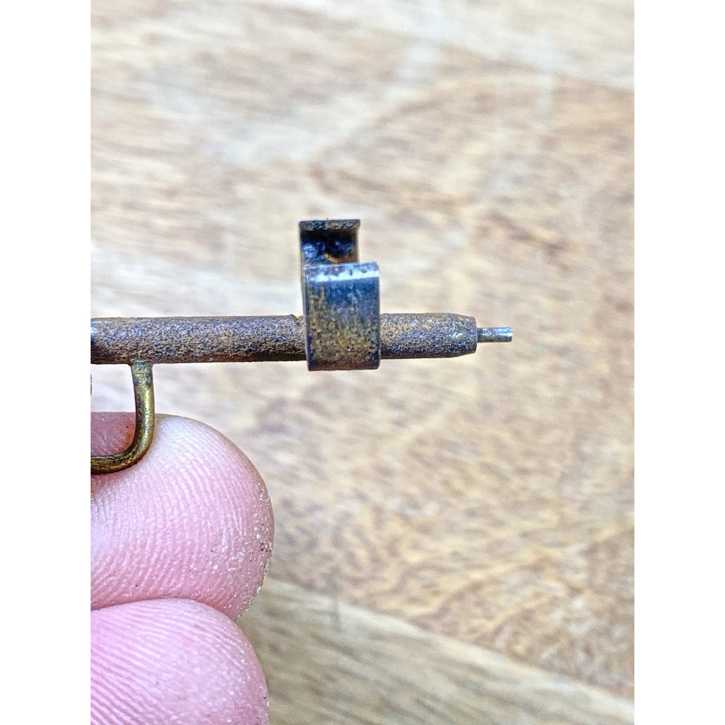 Clock Movement Verge (30.7mm Length, 17.8mm Between Teeth, 1.1mm Pivot) (KD3156)