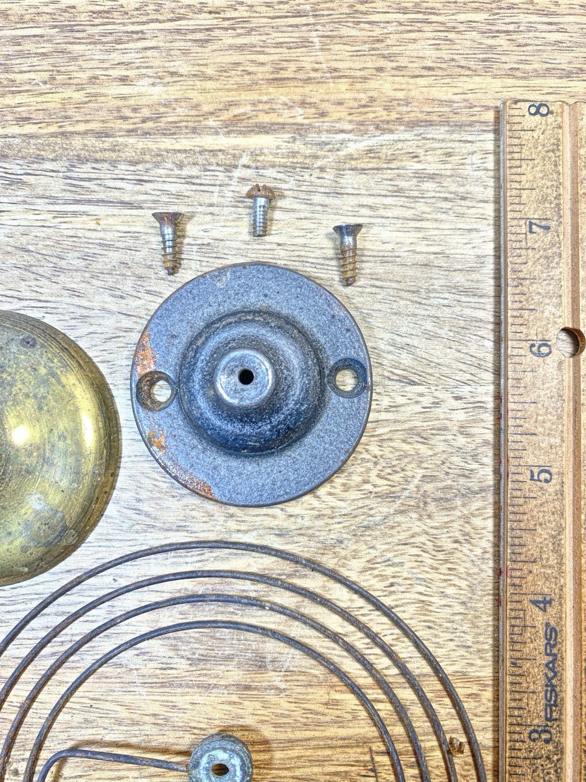 Old New Haven Wall Clock Gong   (KD2543)