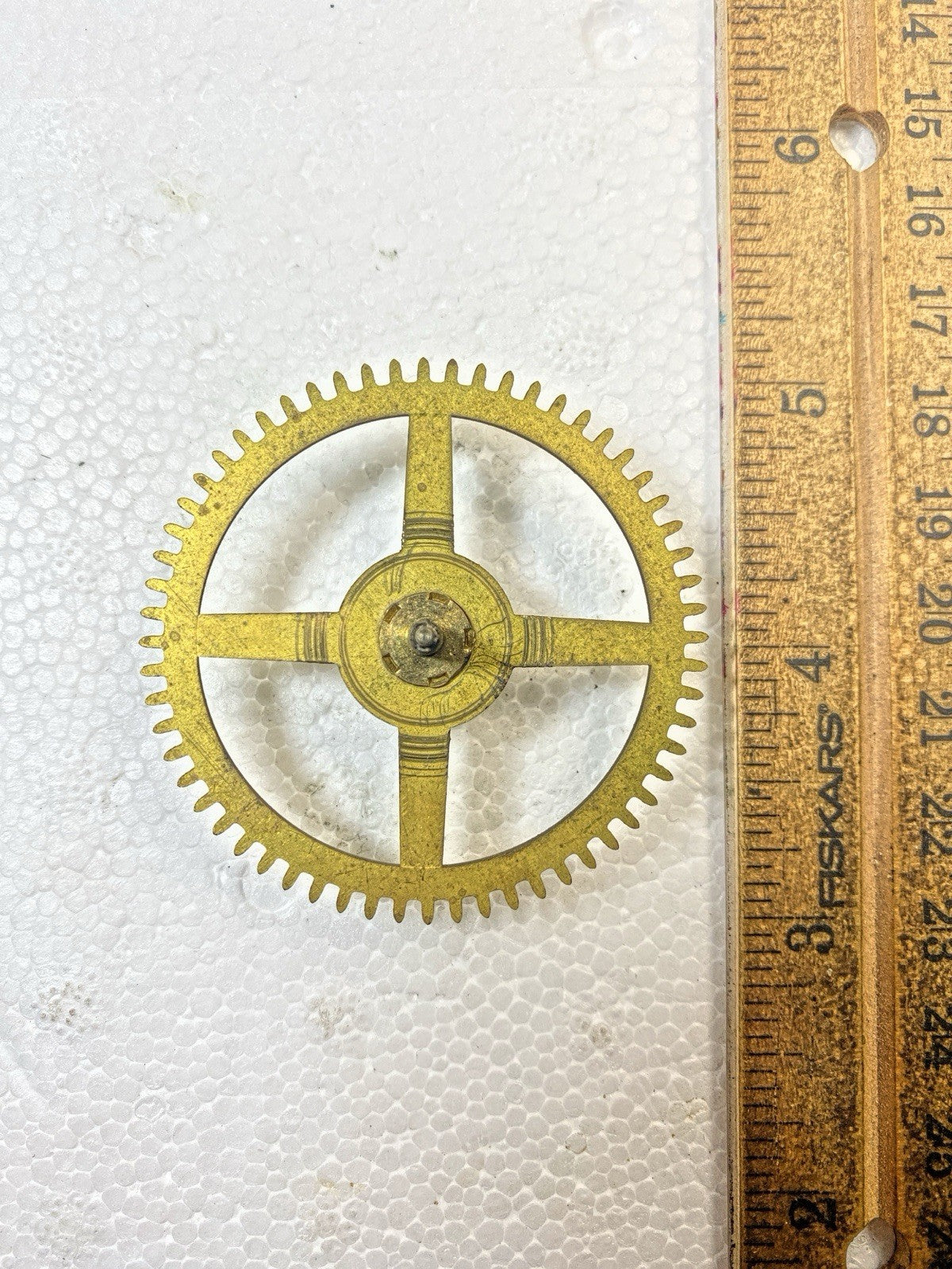 Ingraham (Stamped 11 40) Clock Movement  Time Side 2nd Wheel   (KD2547)