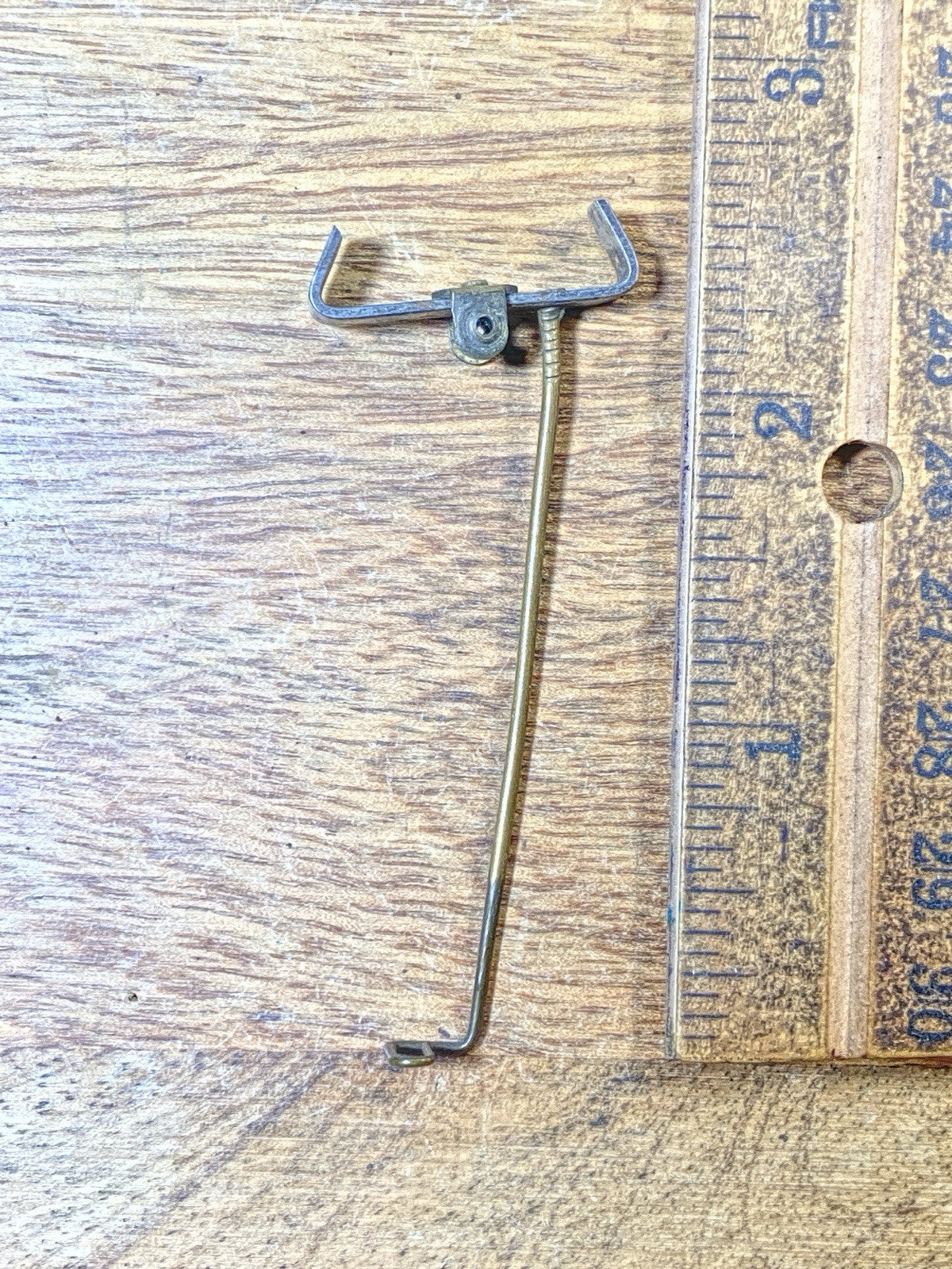 Antique Clock Movement Verge Or Crutch (Measures 19.41mm Between Teeth) (KD2422)