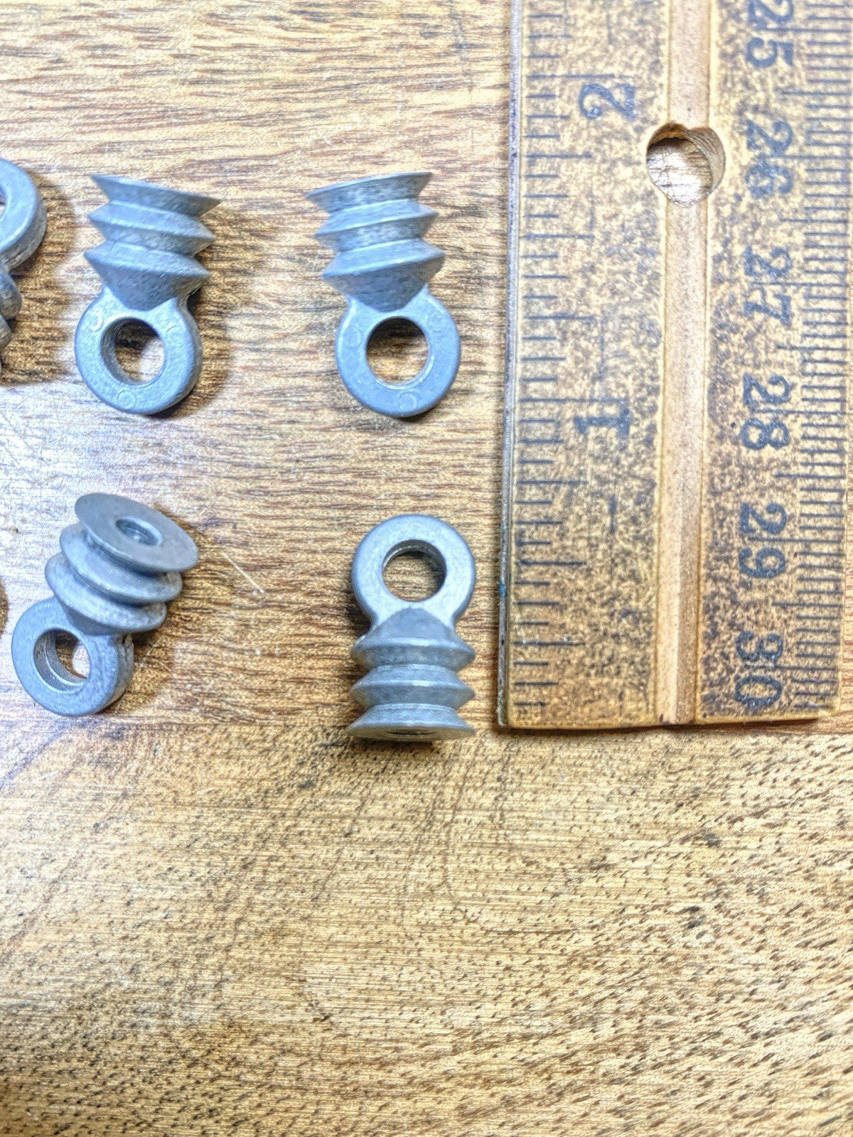 Clock Weight Shell Tips (Lot of 6)  (KD2473)