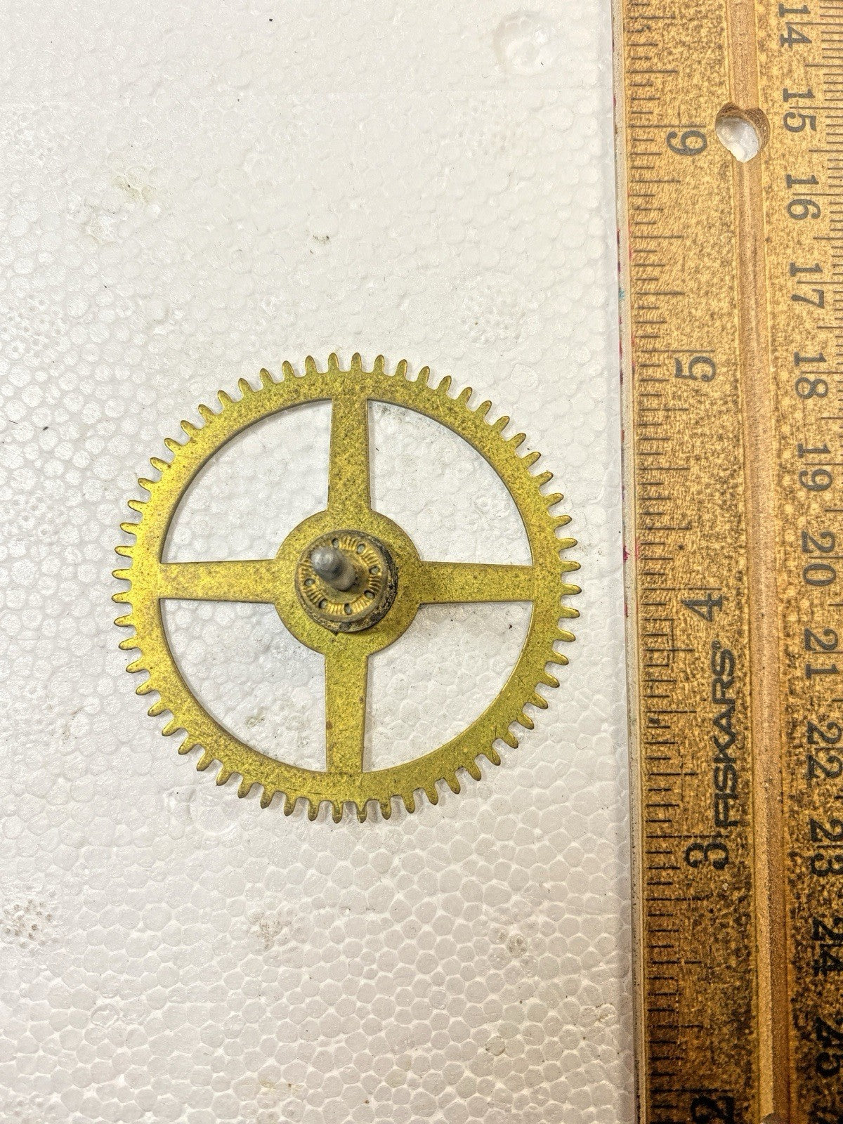 Ingraham (Stamped 11 40) Clock Movement  Time Side 2nd Wheel   (KD2547)