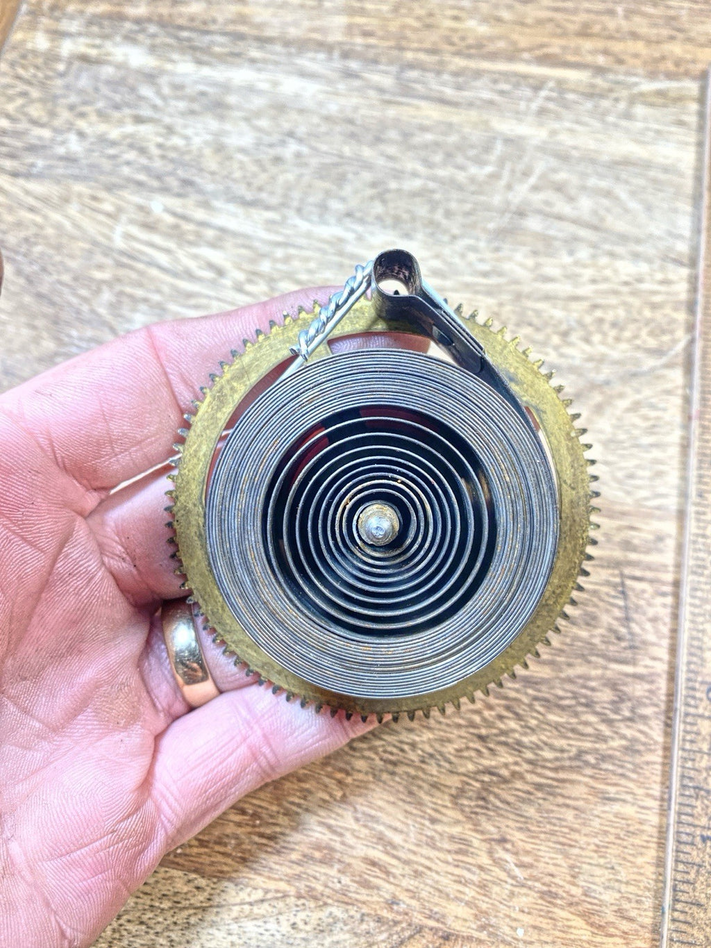 Ingraham Clock Mvmt (Pat 78/79) Time Side Main Wheel (See Pics To ID) (KD2509)