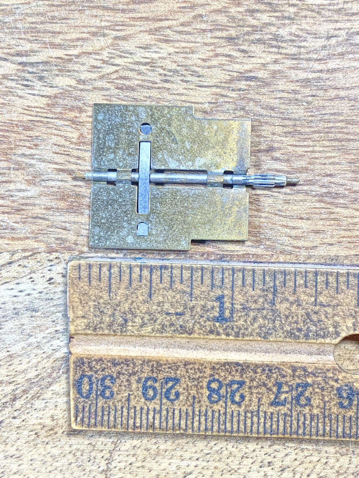 Hermle 351-030 Clock Movement Chime Side Fly Wheel (PL 43cm/104.568)    (KD2361)