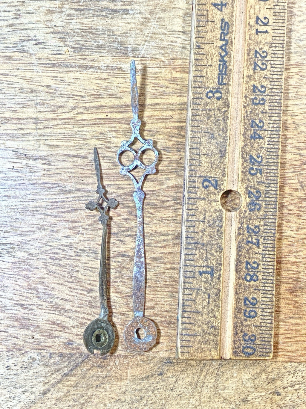 Antique Clock Hands For Parts (Note The Repairs) (KD2423)