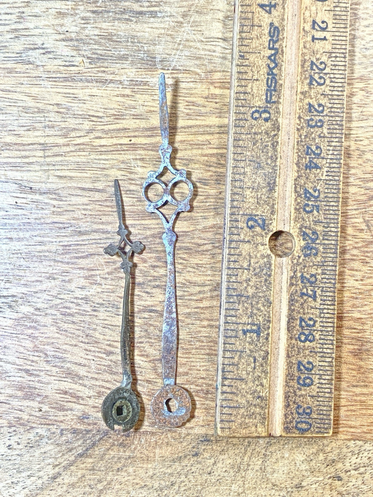 Antique Clock Hands For Parts (Note The Repairs) (KD2423)