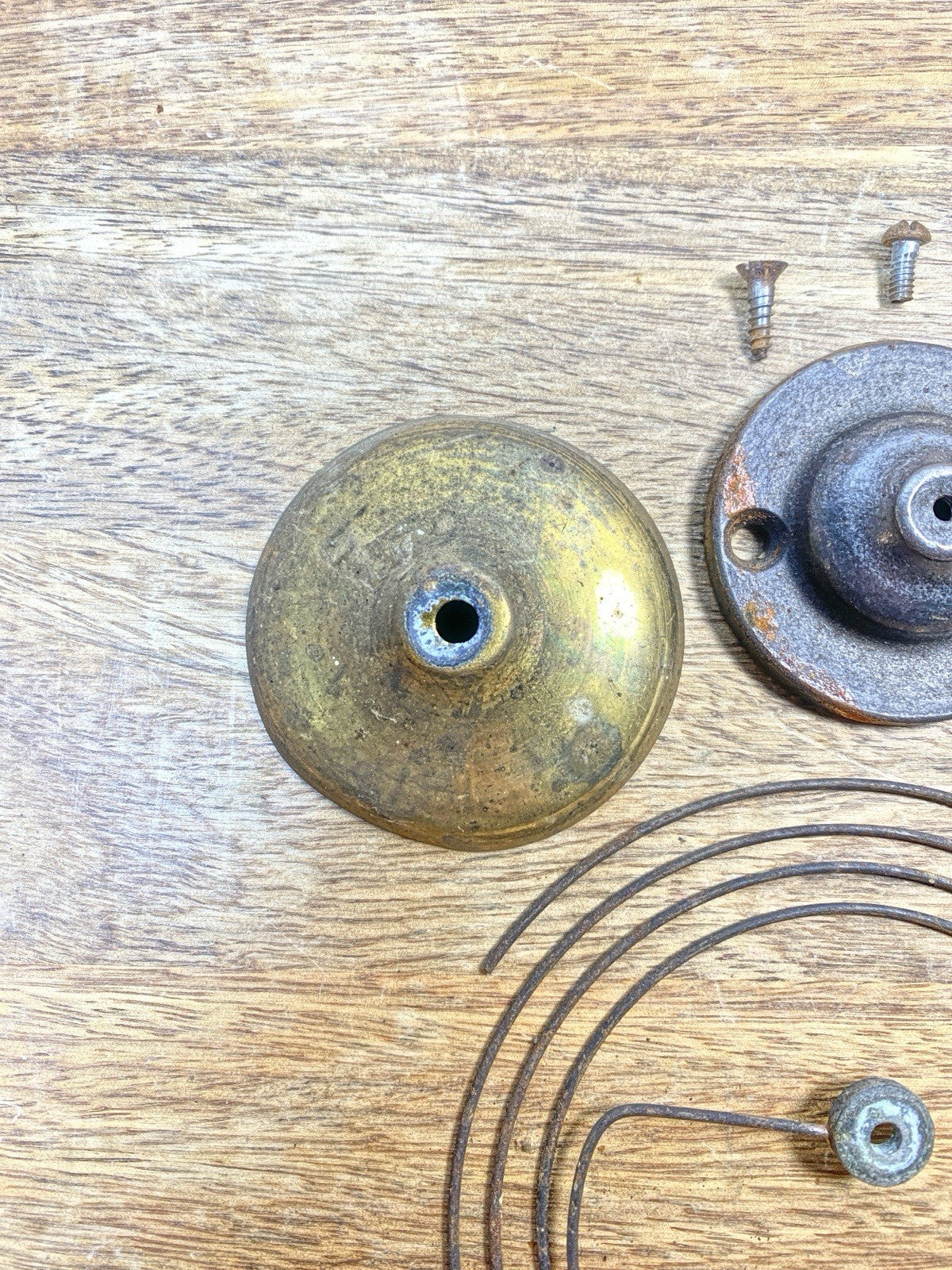 Old New Haven Wall Clock Gong   (KD2543)