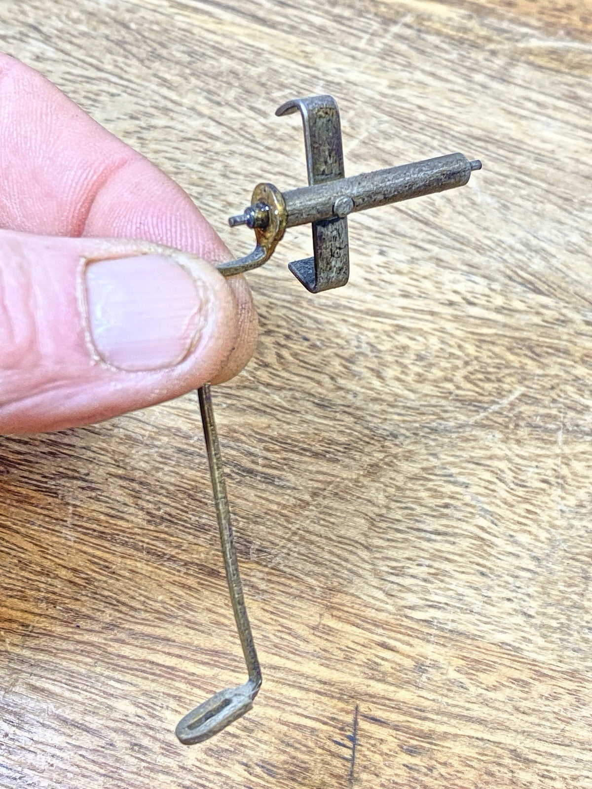 New Haven Clock Movement Verge (See Pics to ID Mvmt) (KD2533)