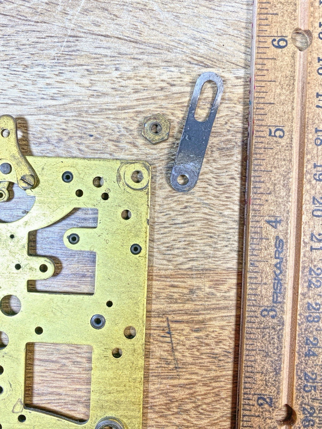 New Haven Clock Movement Front Plate (See Pics to ID Movement)(KD2527)