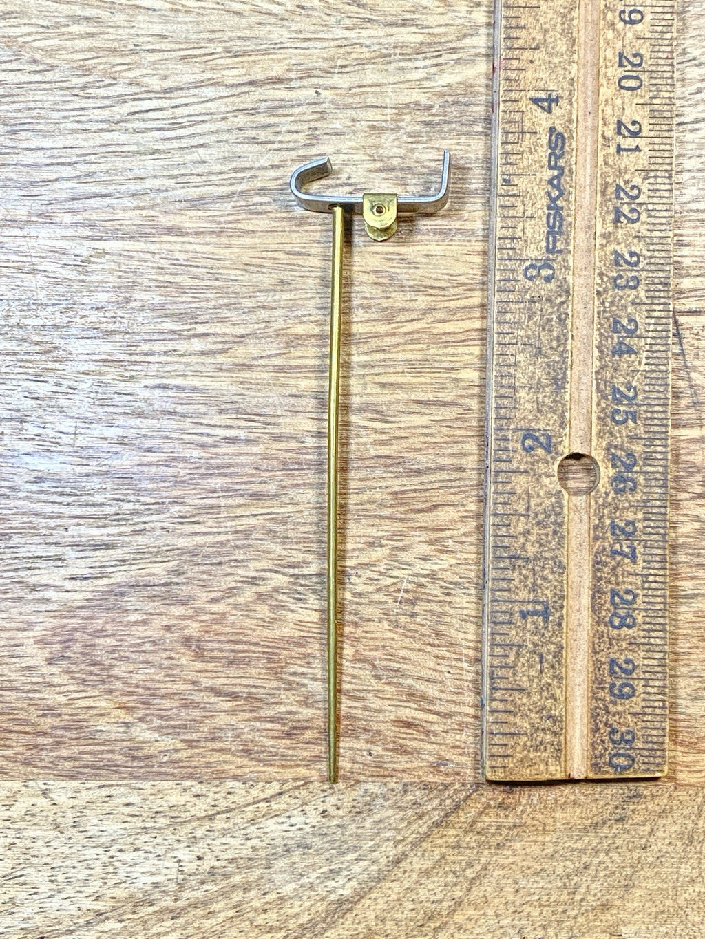 Antique Clock Movement Verge Or Crutch (Measures 17.05mm Between Teeth) (KD2462)