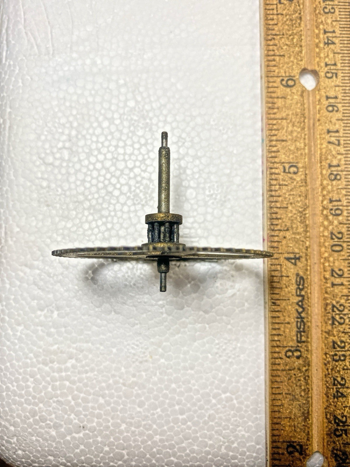 Ingraham (Stamped 11 40) Clock Movement Strike Side 2nd Wheel   (KD2551)