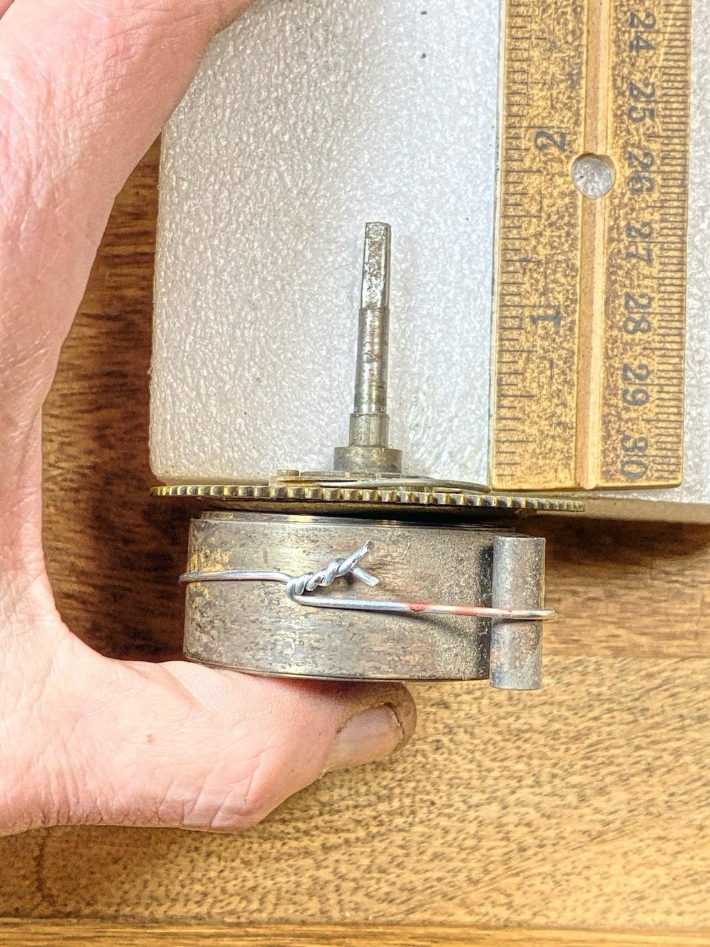 New Haven Clock Movement Time Side Main Wheel (See Pics to ID Movement)(KD2530)