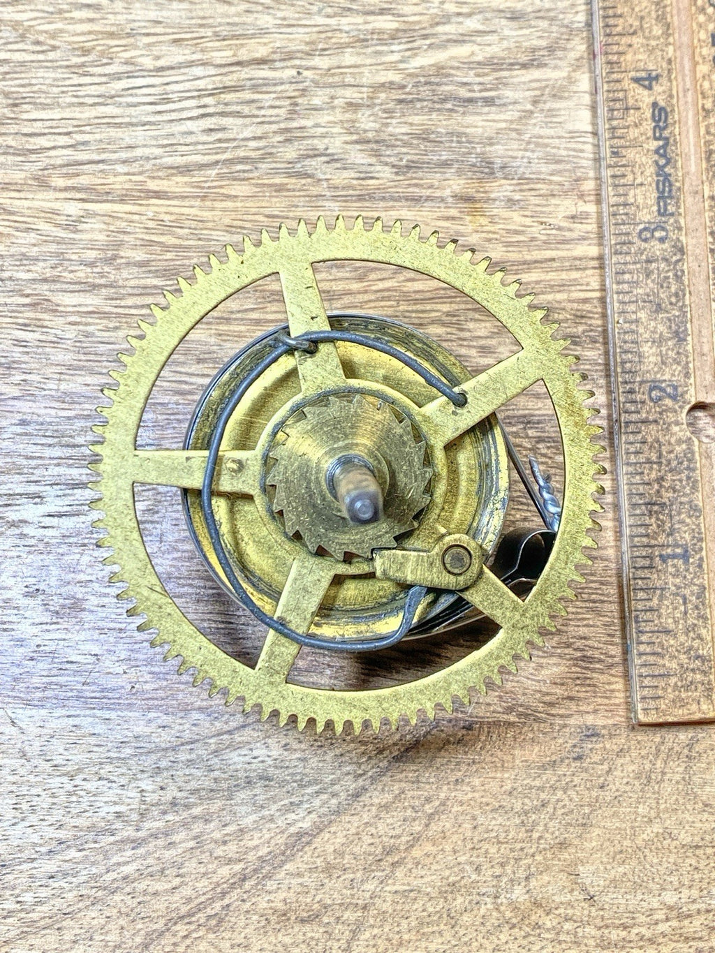 Unmarked Clock Movement Strike Side Main Wheel (See Pics To ID)  (KD2485)