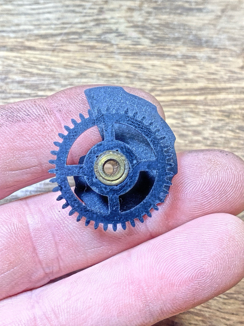 Regula 25 Clock Movement Hour Wheel (See Pics To ID Movement)      (KD2397)