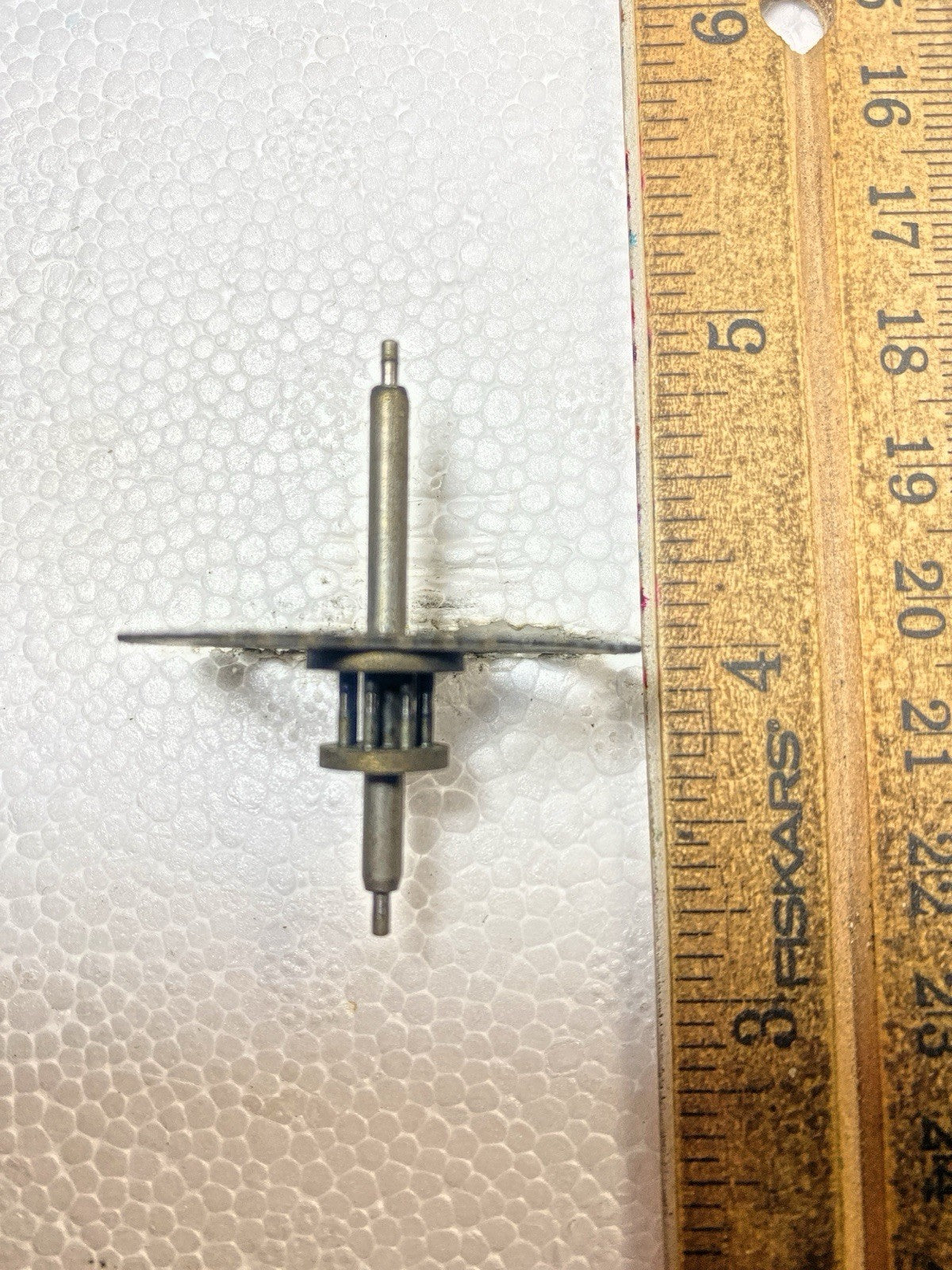 Ingraham (Stamped 11 40) Clock Movement  Time Side 4th Wheel   (KD2545)